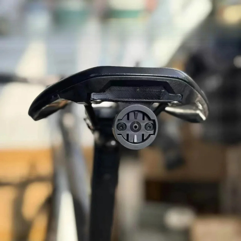 Bike Tail Light - 1 セット特別な自転車 SWAT 拡張ポートテールライトサドルマウントアルミニウム合金 GoPro インターフェースベースカメラホルダー用